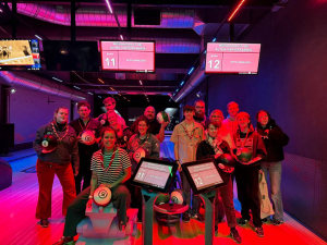 photo_5323316860940315986_y